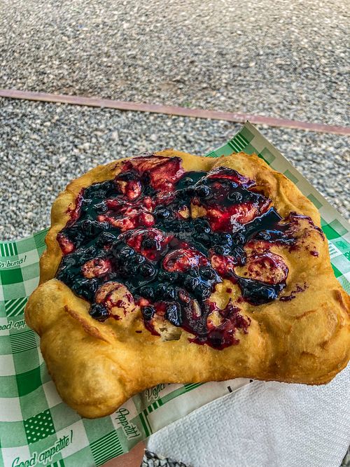 Blueberry langos   at Barta langos in Alba County