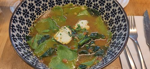 Tenthuk at Momola in Ile-de-france