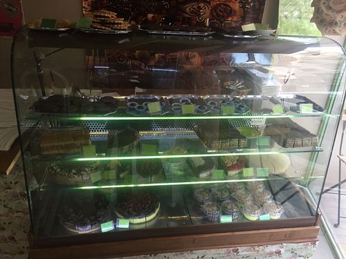 cake display at Edes Elet Cukraszda in Budapest