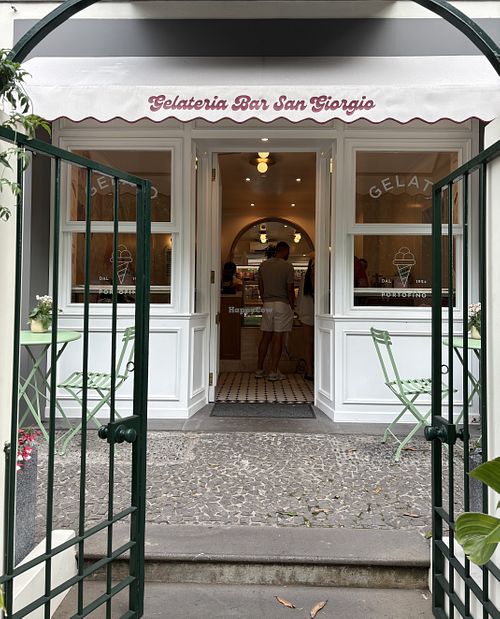 Outside  at Gelateria Bar San Giorgio in Madeira