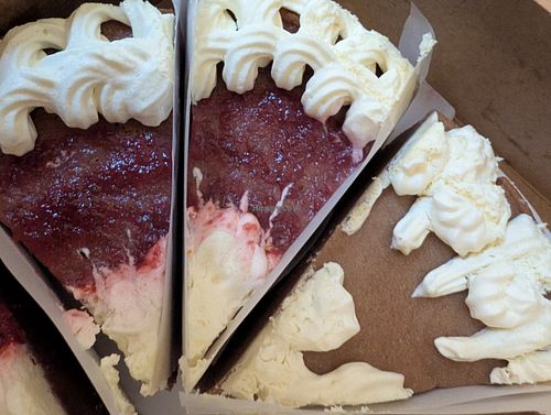  at Cheesecake Chinos  in Debary