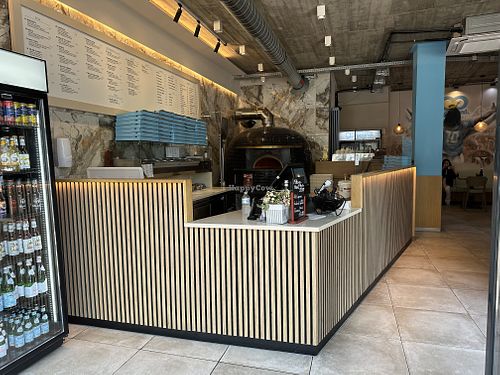 Theke   at Pizzeria 90 Secondi Gallus in Hessen