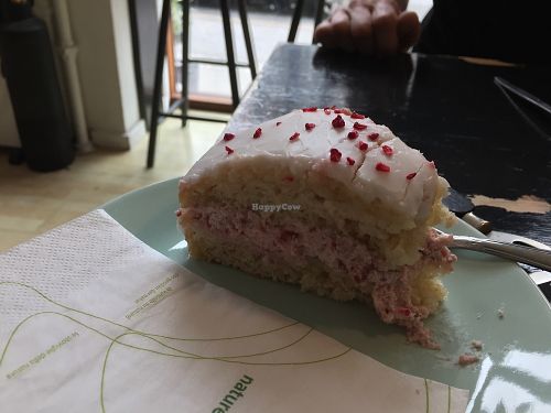 cake of the day. mmmmmm at Mikuna in Aarhus