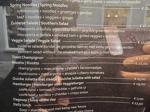 'Veggie salad' on menu ... at Juliette in Vlaanderen