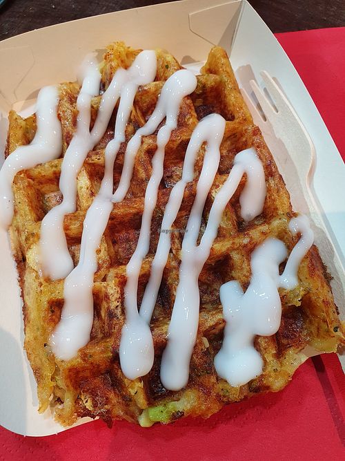 Waffle with broccoli, sundried tomatoes, vegan cheese and garlic sauce at VeganPot  in Brussels