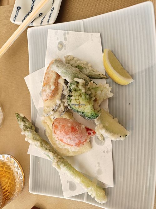 Vegetable tempura at Nonbe Daigaku in Brussels