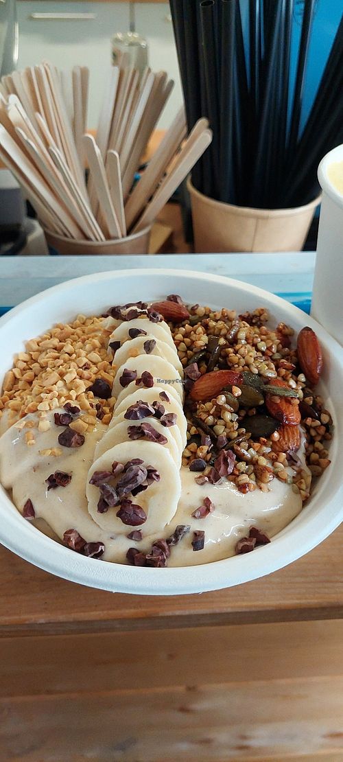Peanut bowl at Mahalo  in Jastarnia