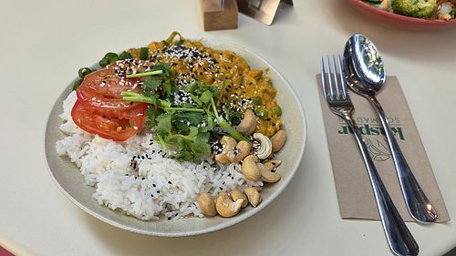 sweetpotato peanut curry at Kaspar Schmauser in Hamburg