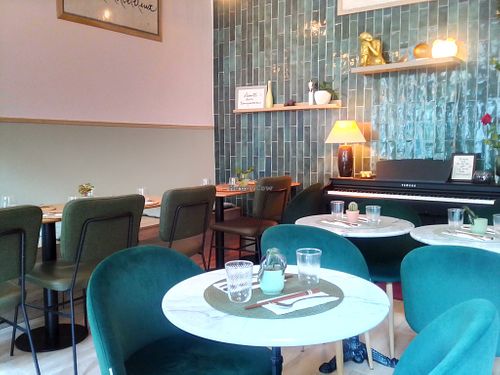 Eat-in space at Conscience - Vietnam in Paris in Paris