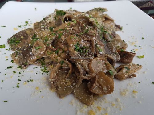 Fettuccine mushrooms at Santosa Vegan Restaurant in Phuket
