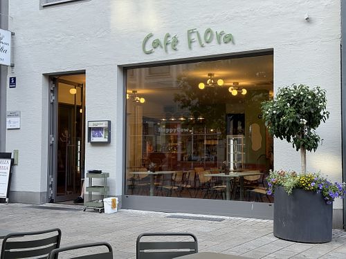 Aussenansicht  at Café Flora in Augsburg