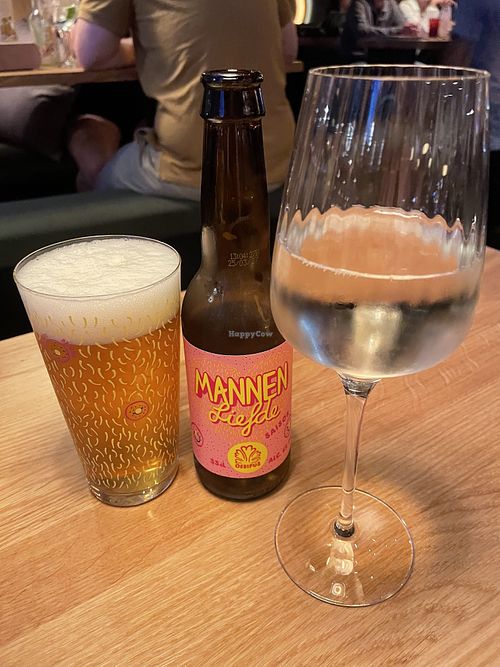 Drinks  at Hans Im Gluck - Rembrandtplein in Amsterdam