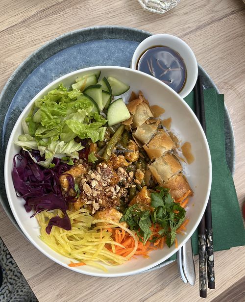   at DELI VIỆT in Paris