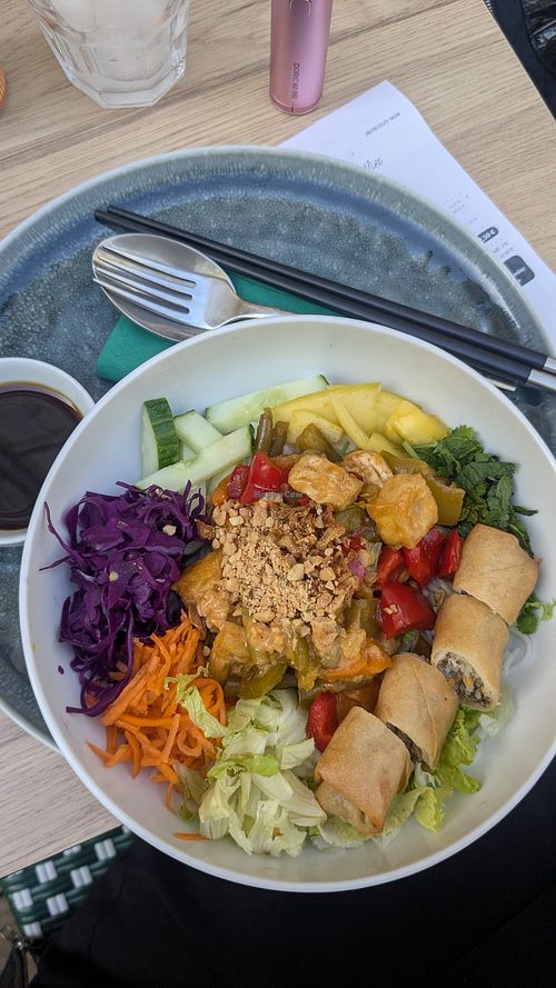  at DELI VIỆT in Paris