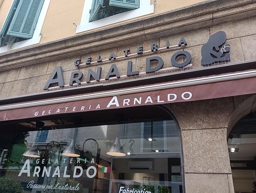 Outside at Gelataria Arnaldo  in Provence-alpes-côte D'azur