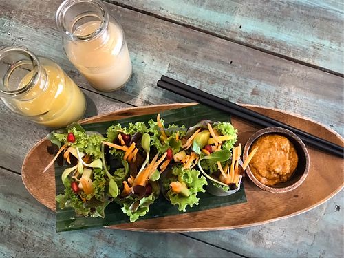 Rainbow spring rolls at Mango in Bangkok