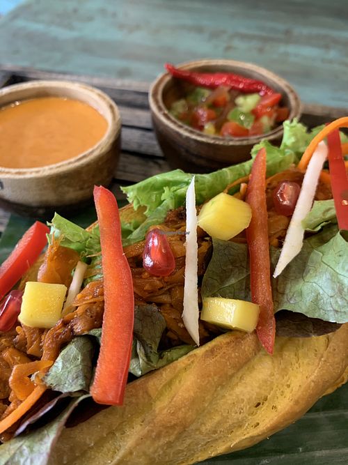 Nom nom nom at Mango in Bangkok