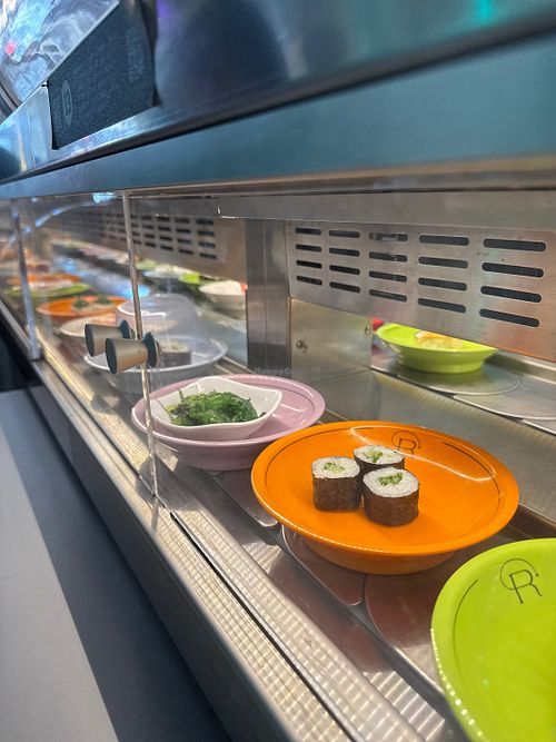 Sushi de verduras, wakame  at Runni Pandora in Madrid
