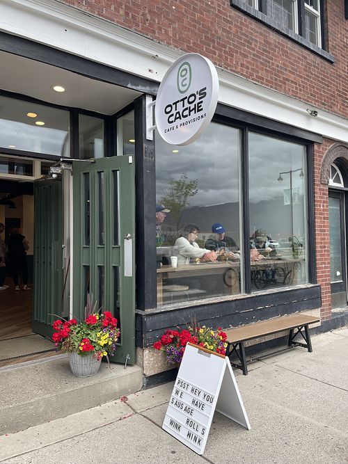 Storefront  at Ottos Cache in Jasper