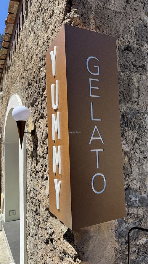 The store  at Yummy   in Positano