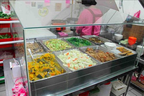 to take out  at JíXiáng SùShí 吉祥素食 in Taipei