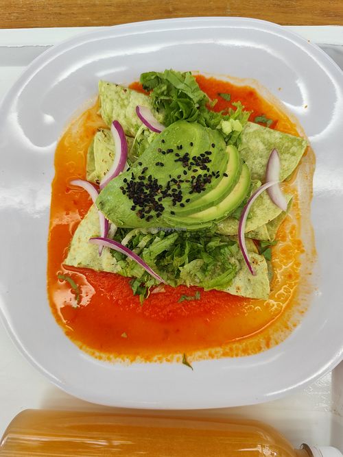 Vegan enchiladas at La Buena Tierra Antara in Ciudad De México