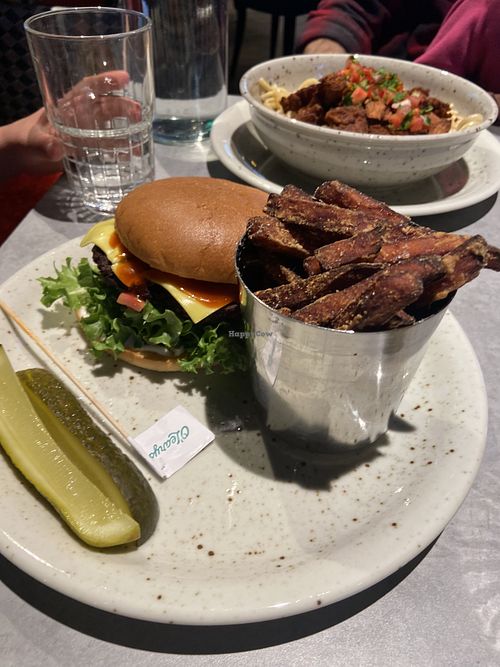Burger with sweet potato fries   at O'Learys Moss in østfold
