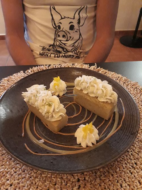 Vietnamiese night: desert at Villa Vegana in Mallorca