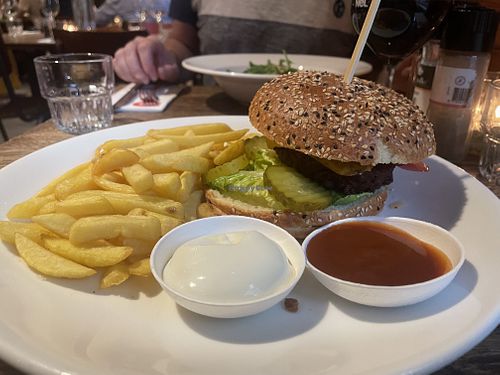 Vegan burger  at Brasserie Nel in Noord-holland
