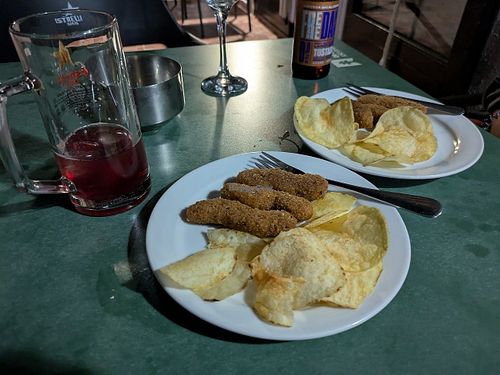Fingers de proteína de trigo y patatas fritas at El mirador de las estrellas  in Community Of Madrid