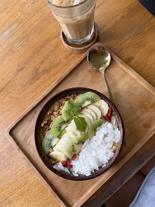 Tropical smoothie bowl  at Granary in Kabupaten Badung