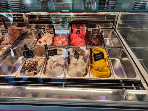 Sorbets at Gelateria di Berna - Röschibachplatz in Zurich