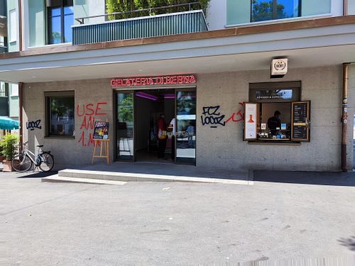 Exterior at Gelateria di Berna - Röschibachplatz in Zurich
