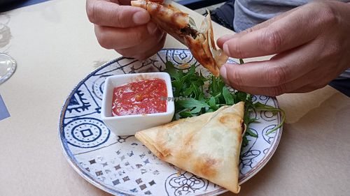 Veggie Samosa at La Massawina e i Milanesi in Valencia