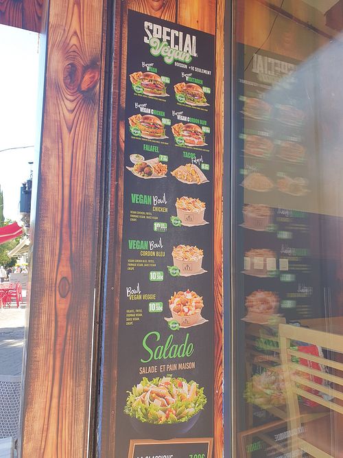 Menu at L'Atelier Cours Julien in Marseille