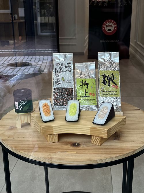 Also sell matcha and other tea straight from Japan😄 at Reiseck Mainz in Mainz