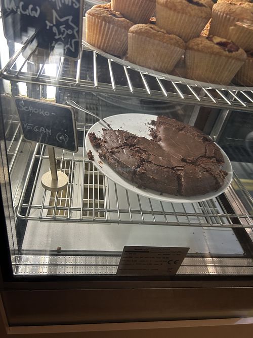 veganer schokokuchen 5€  at Cafe Stern in Linz
