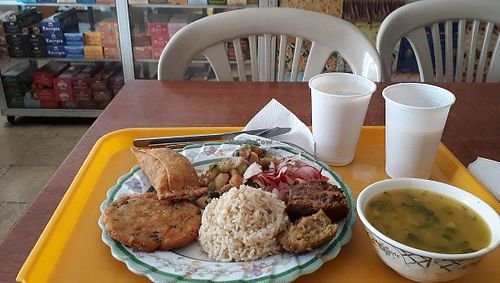 Almuerzo at Natural Restaurante in Portoviejo