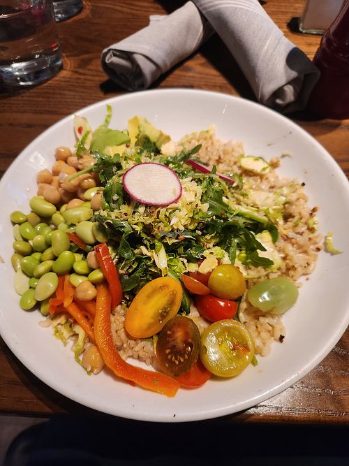 Garden Power Bowl at Thirsty Lion in Glendale