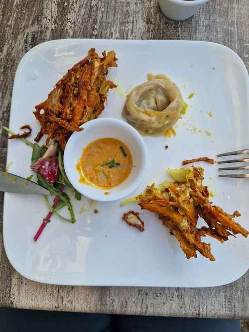  at Namaste Nepal  in Moulins