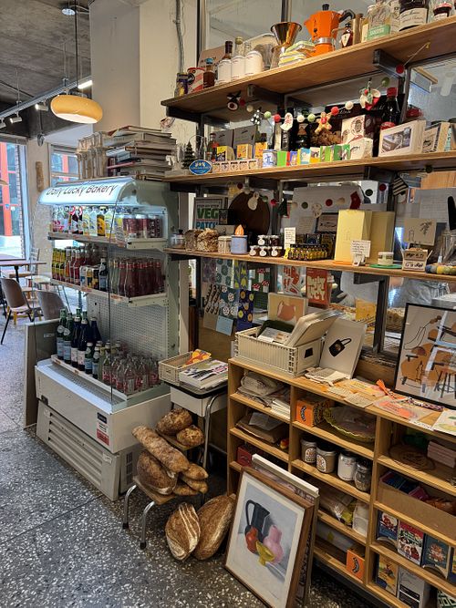 other beverages and things they sell  at Daily Lucky 데일리럭키 in Busan