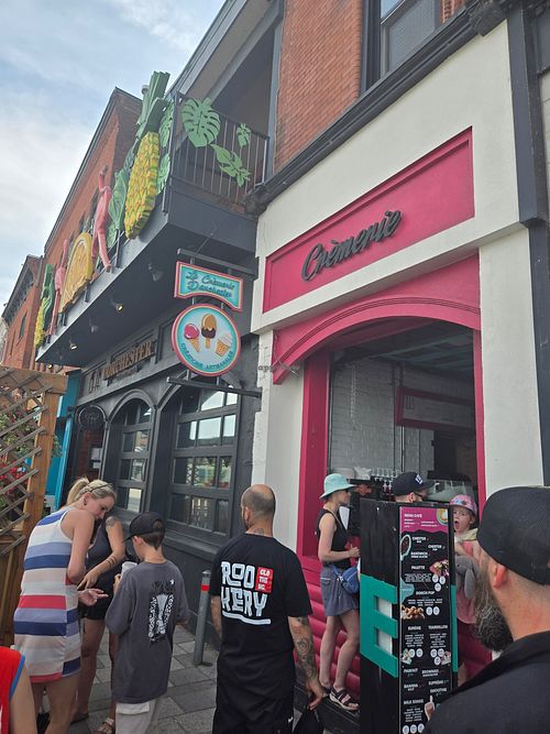  at La Crèmerie Dorchester in Saint-jean-sur-richelieu