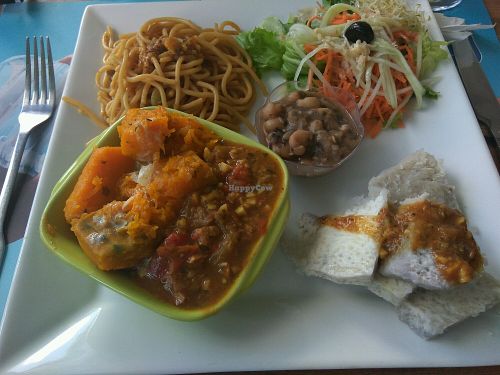 plate of the day at Delices Nature in Pointe-a-pitre