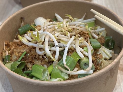 Tofu pad Thai   at Vientian wok bar Eger in Eger