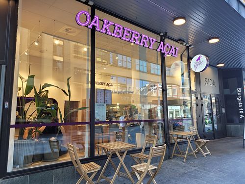 Shopfront at Oakberry - Storgata in Oslo