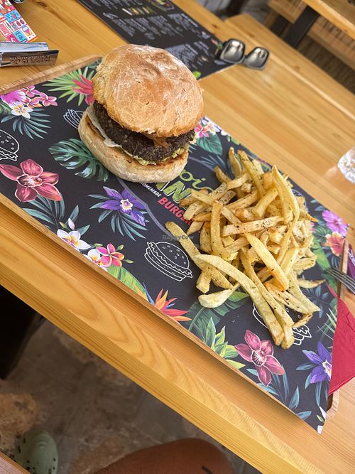 Pythagoras vegan burger with Mediterranean potatoes  at TropicANNA Burger Bar in Samos