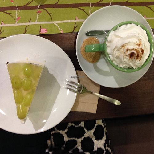 pumpkin spice latte and straciatella grape cake  at Carrot Cake in Dusseldorf