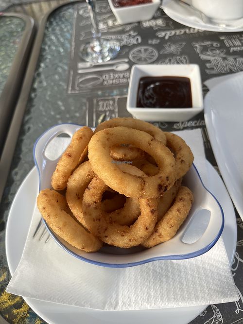 Onion rings with barbecue saucee  at Kafe Bar Persimon - "Персимон" in Varna