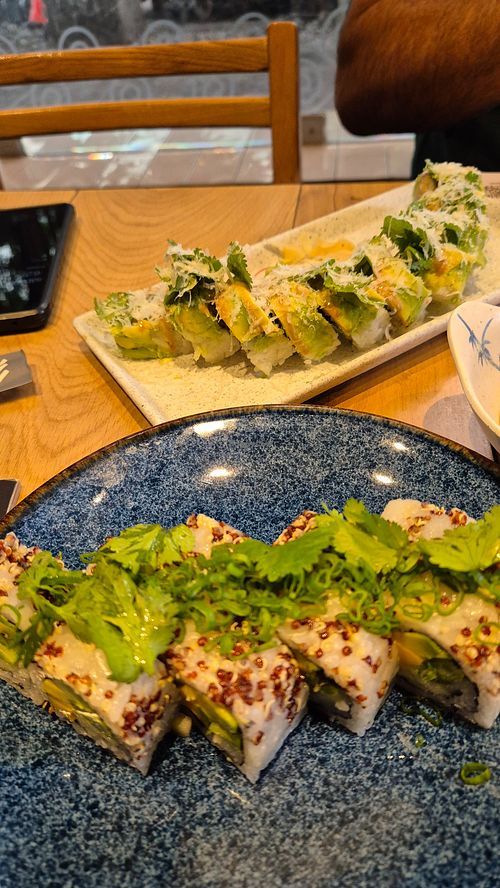  at Izakaya Sushi Palmas in Ciudad De México