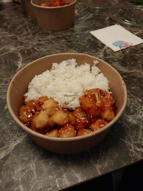 Tofu with honey sauce and sesame at Thai Son Express  in Sopot